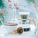 HARIO VDGR-01-OV V60: Dripper de vidrio resistente al calor con base de olivo para 1-2 tazas