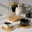 LUKA – Juego de 4 tazas de cerámica para café expreso con platillos y soporte de metal, 237 ml, blanco y negro